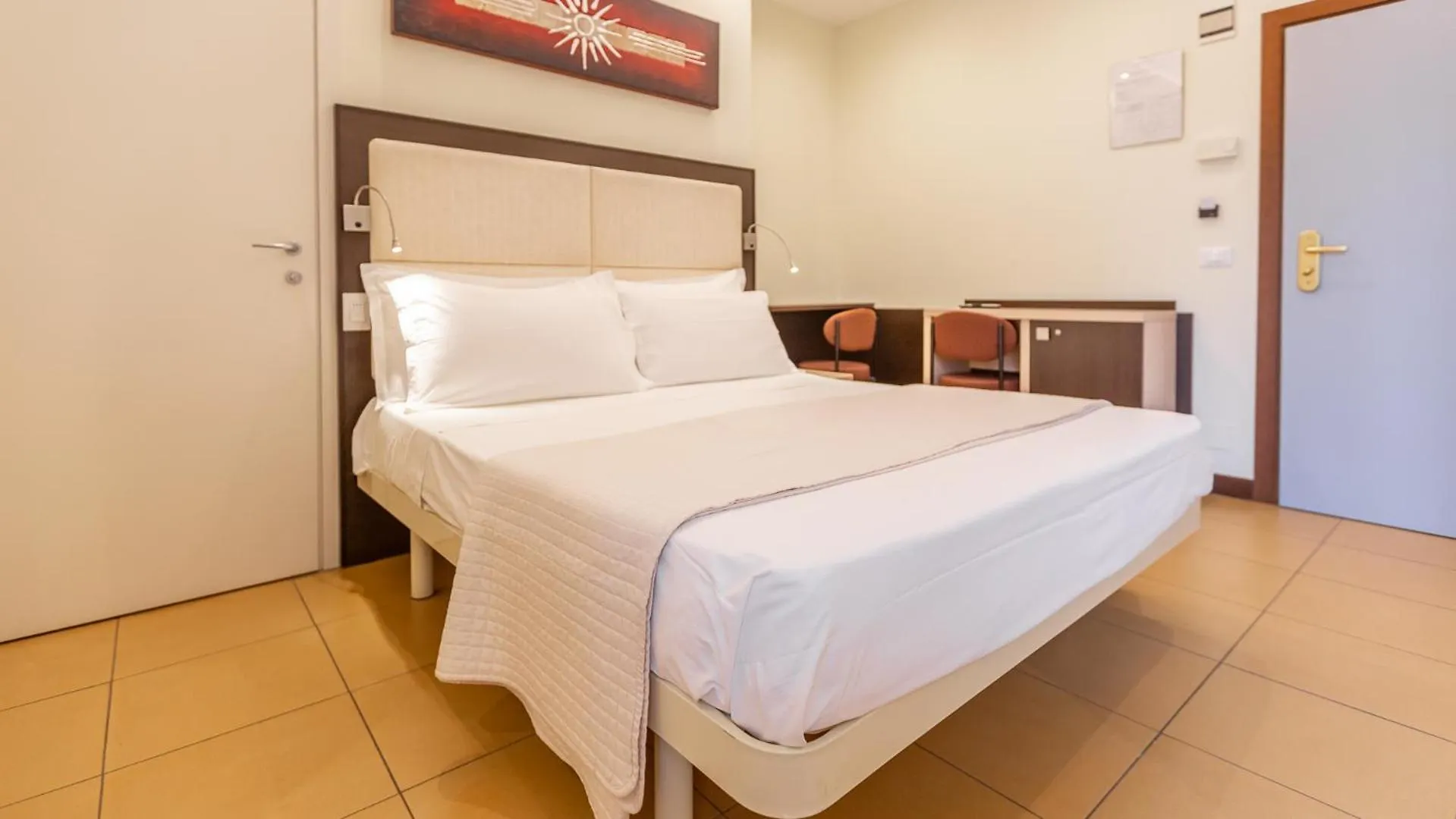 Hotel City ريميني 3*,  إيطاليا